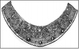 Рис. 3. Крепежная пластина к шлему короля Генриха Валуа. Париж, 1570-е гг. 