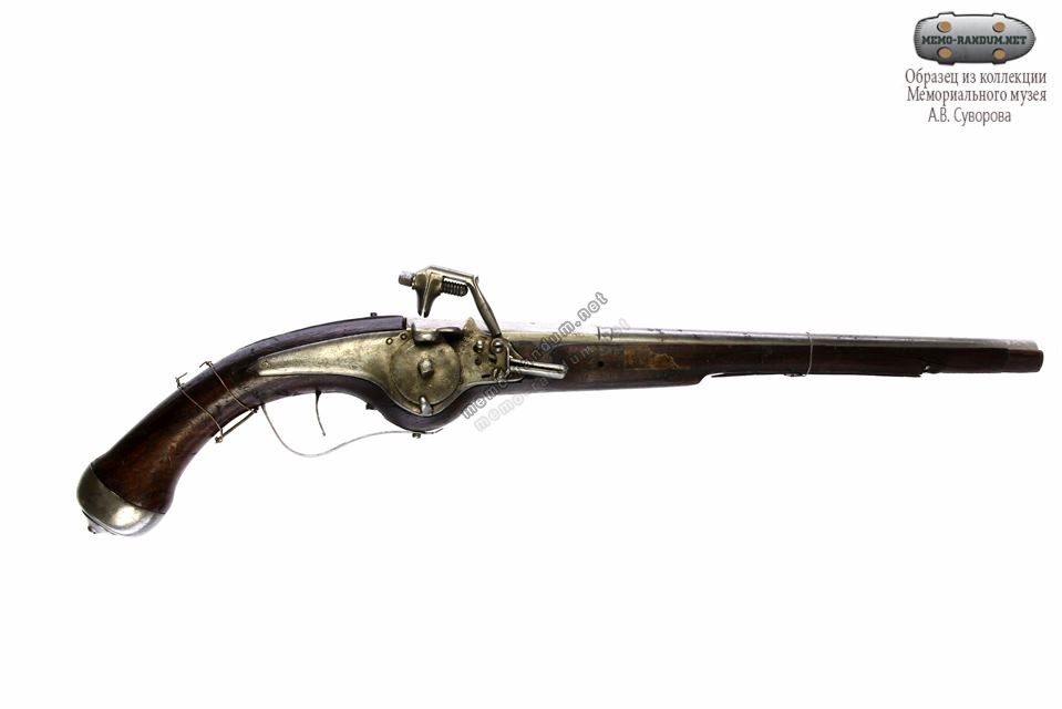 Пистолет русский колесцовый. Российская империя Первая половина XVIII в. (3. обр)Инв.№МС-1032