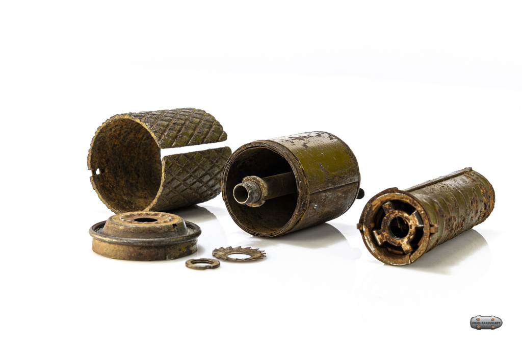 Ручная осколочная граната РГД 33. неполная разборка