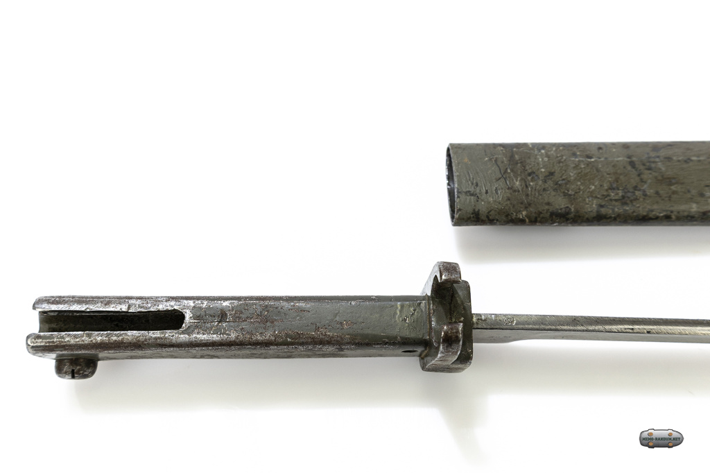 Штык S88/98 к комиссионной винтовке образца 1888 года. Штык S88/98 к комиссионной винтовке образца 1888 года.