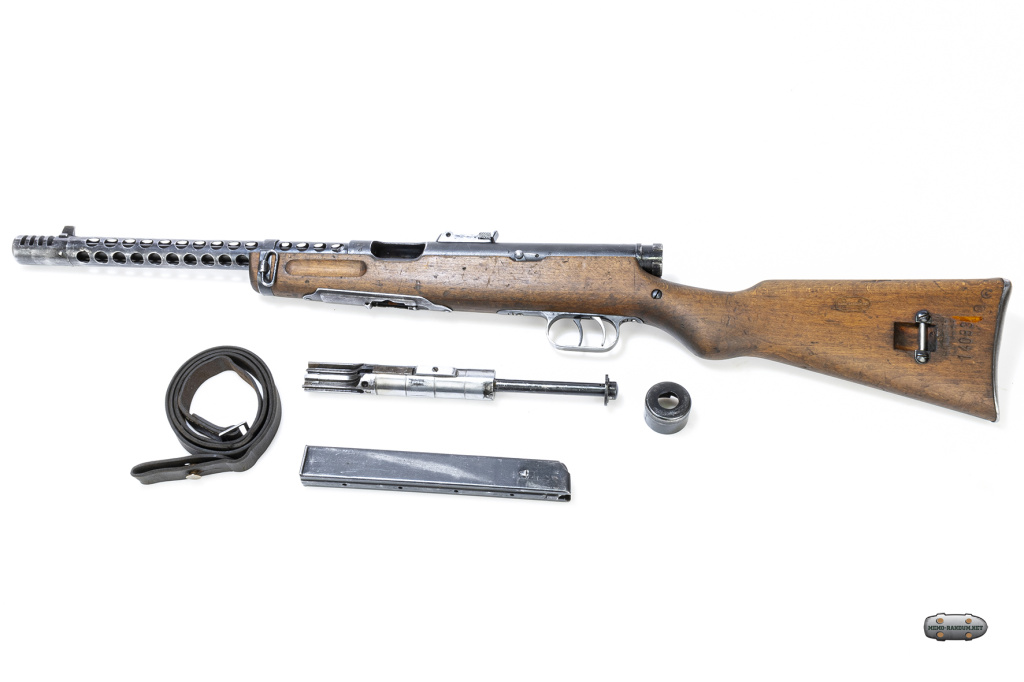Пистолет-пулемет Beretta M38. Неполная разборка