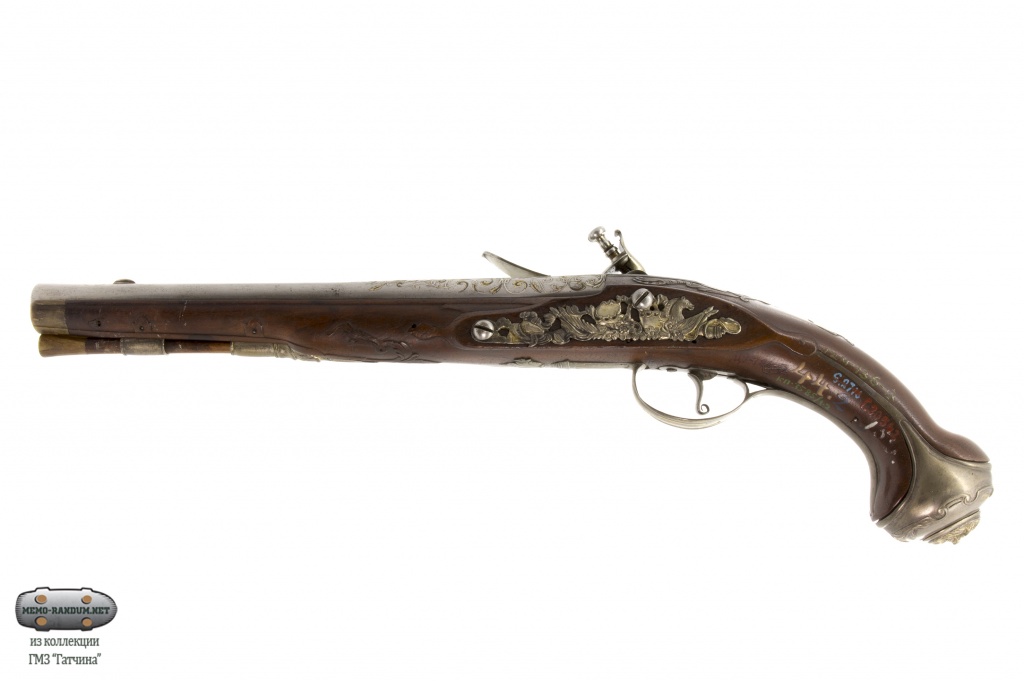 Кремневый пистолет. Россия, Тула, 1740-70-е гг. (инв.№ГДМ-136-1Х)