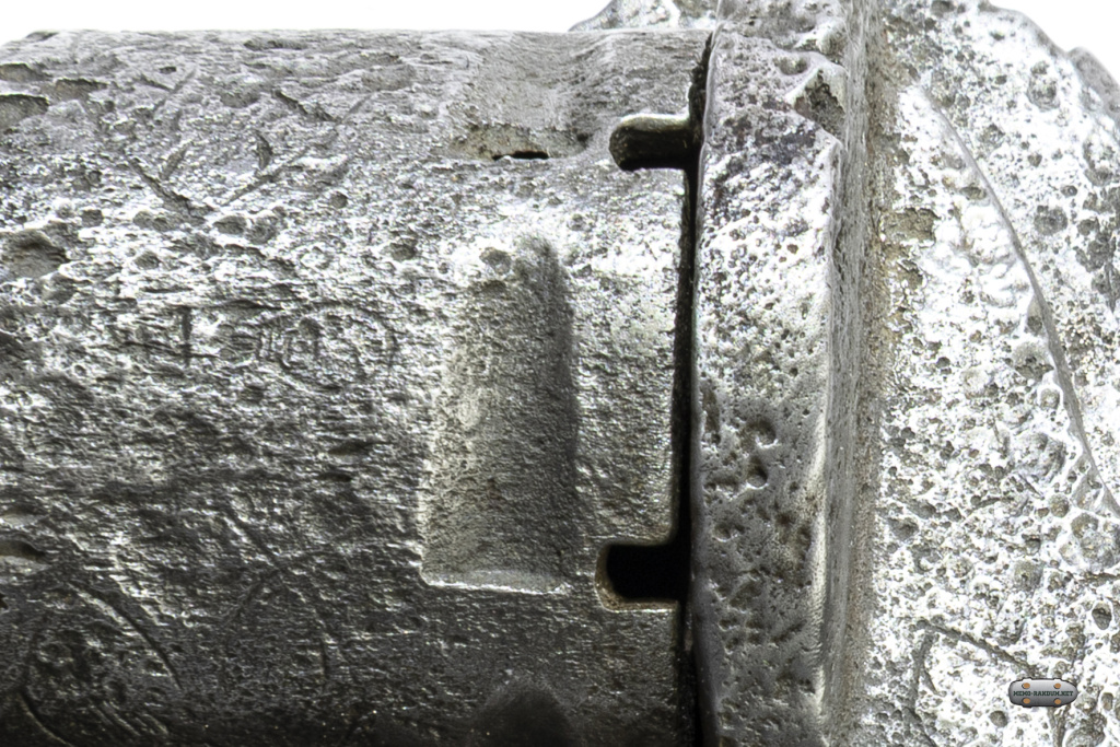 Карманный револьвер lefaucheux 7 mm с гравировкой. ELG клеймо на барабане