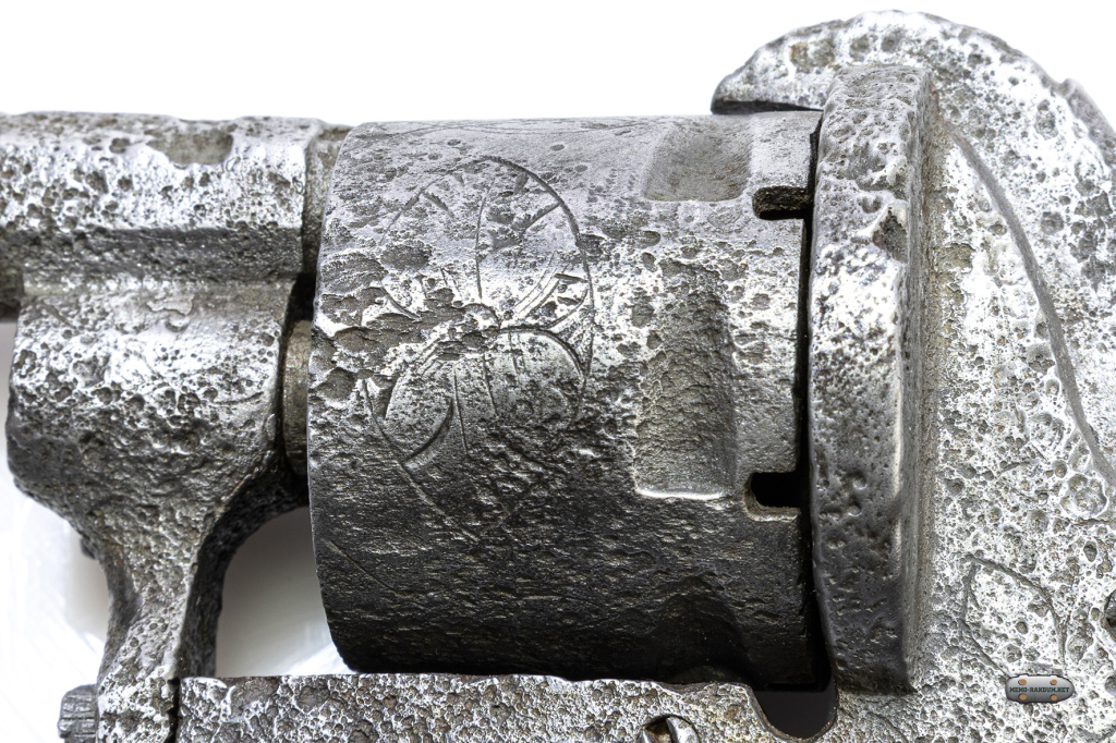 Карманный револьвер lefaucheux 7 mm с гравировкой. ELG клеймо на барабане