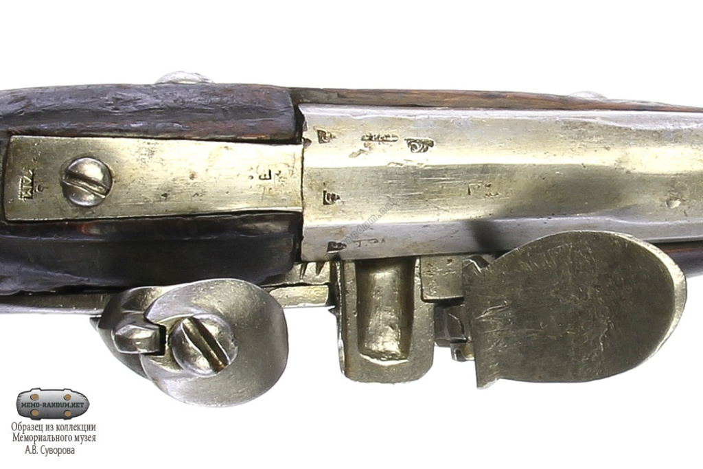 Пистолет русский драгунский обр. 1715 г. Пистолет русский драгунский обр. 1715 г.