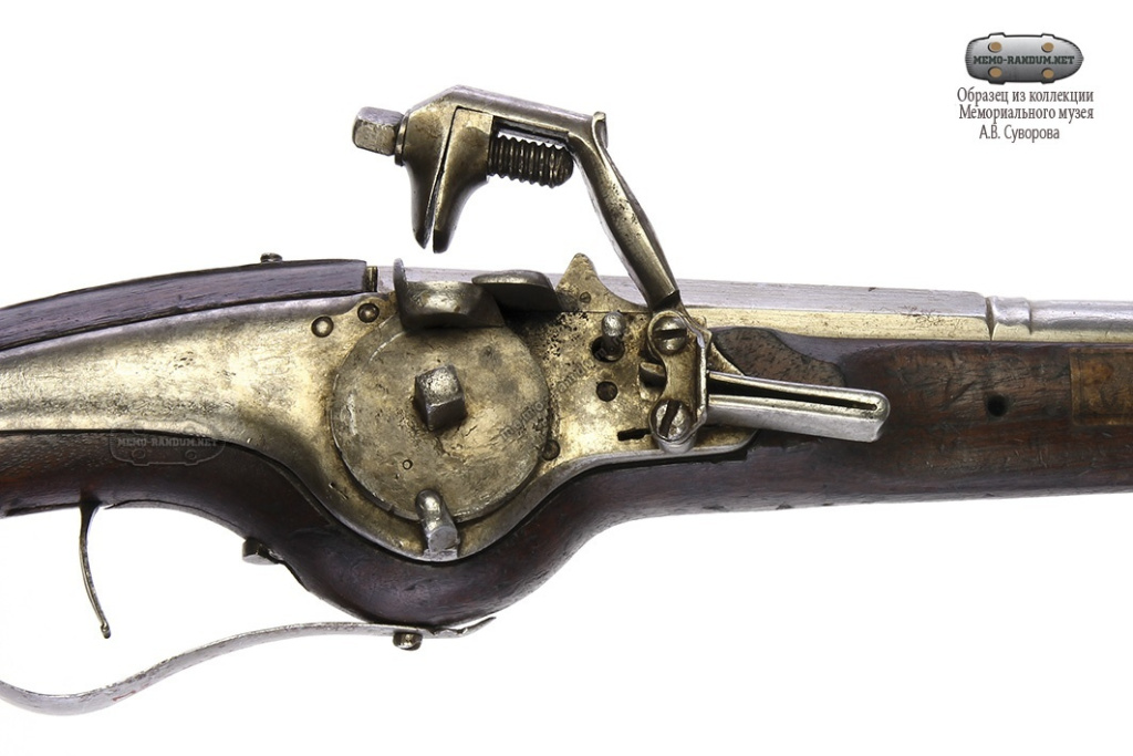 Пистолет русский колесцовый. Российская империя Первая половина XVIII в. (3. обр) Инв.№МС-1032. замок