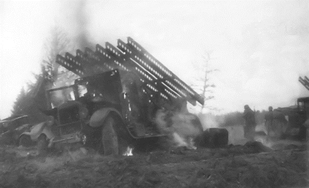 Рис. 1. Поврежденная установка М-13 в районе Можайска