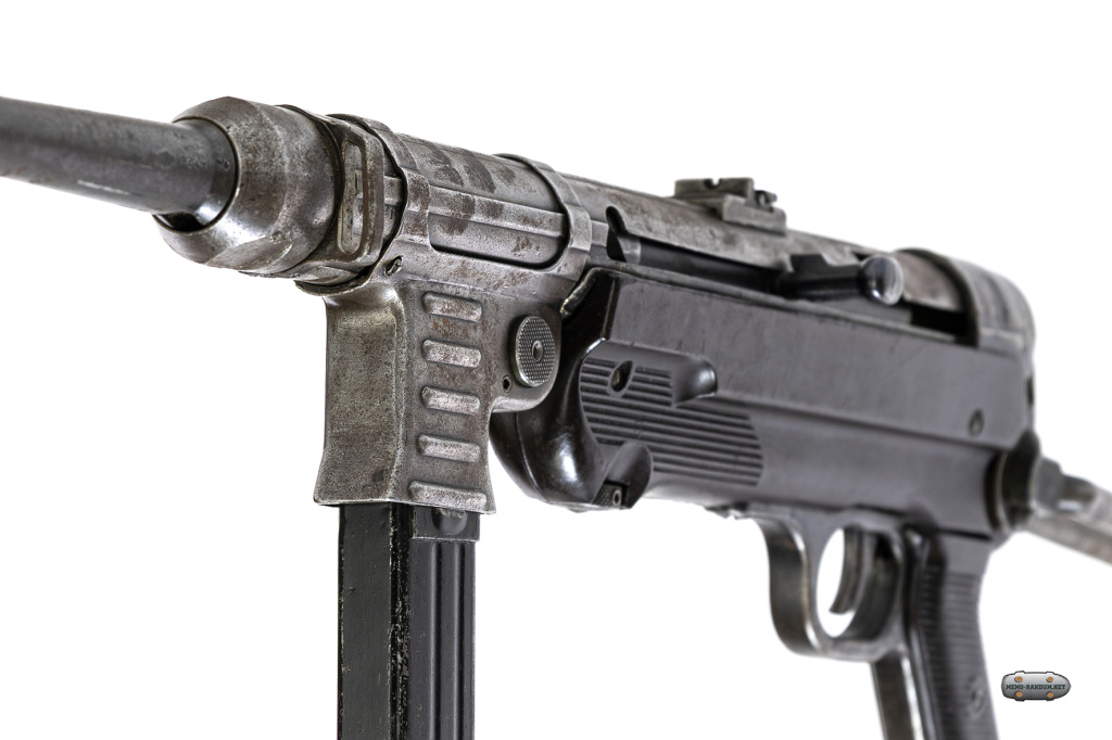 Пистолет-пулемёт MP40 bnz (Штайер) 1943 год. макет Пистолет-пулемёт MP40 bnz (Штайер) 1943 год. макет