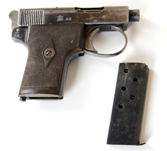 Пистолет Webley & Scott M 1907 pocket