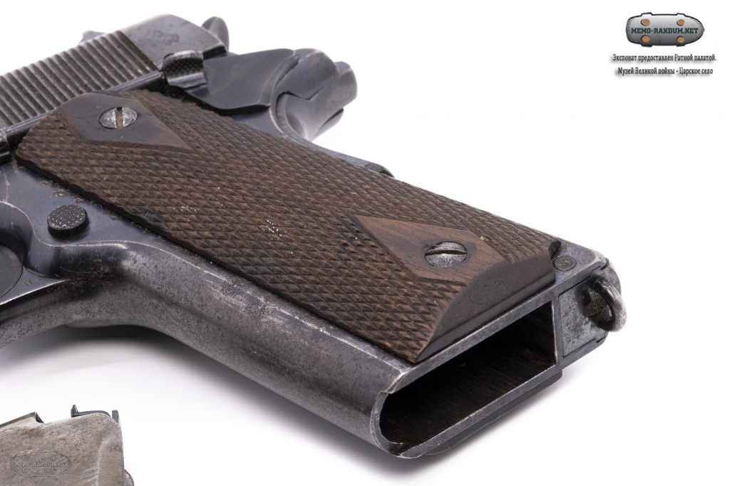 COLT 1911 рукоятка