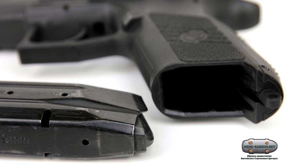 Пистолет CZ P-07 9х19 мм