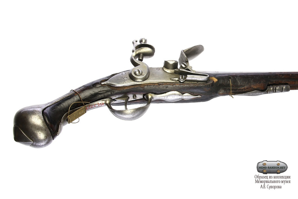 Пистолет русский драгунский обр. 1715 г. Пистолет русский драгунский обр. 1715 г.