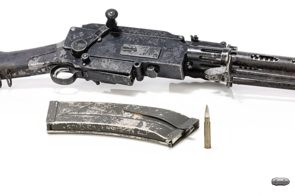 madsen_M1940 общий вид на магазин и патрон