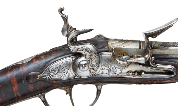 Рис. 2. Кремневое нарезное ружье инв. № ГДМ-796-IX. Германия, Голландия или Франция, 4-я четверть XVII в. Рис. 2. Кремневое нарезное ружье инв. № ГДМ-796-IX. Германия, Голландия или Франция, 4-я четверть XVII в.