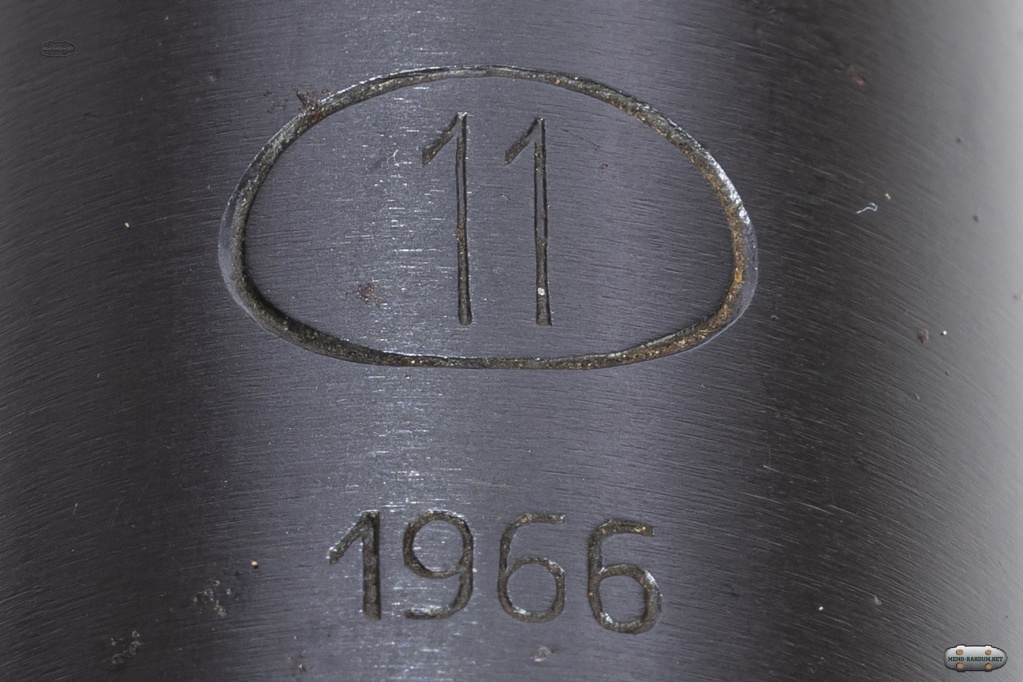 Клеймо на стволе Польской ракетницы СПШ44 (11 в круге и год выпуска 1966)