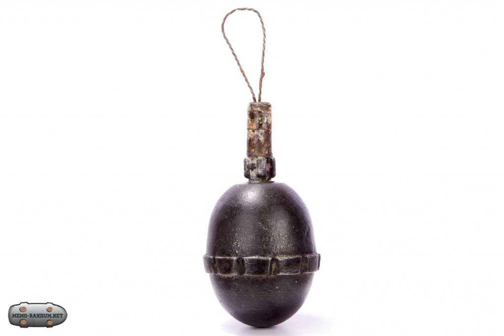 Ручная граната Eierhandgranate Mle.1917 Na с терочным запалом