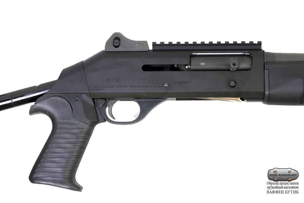 Полуавтоматическое ружье Benelli M4 Super 90