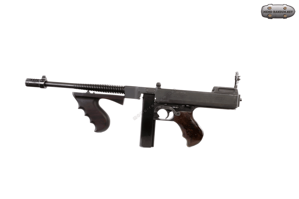 Thompson submachinegun M1928A1gif