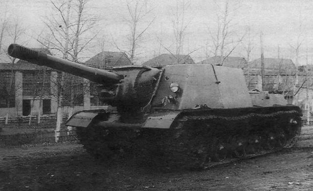ISU-152_55.jpg