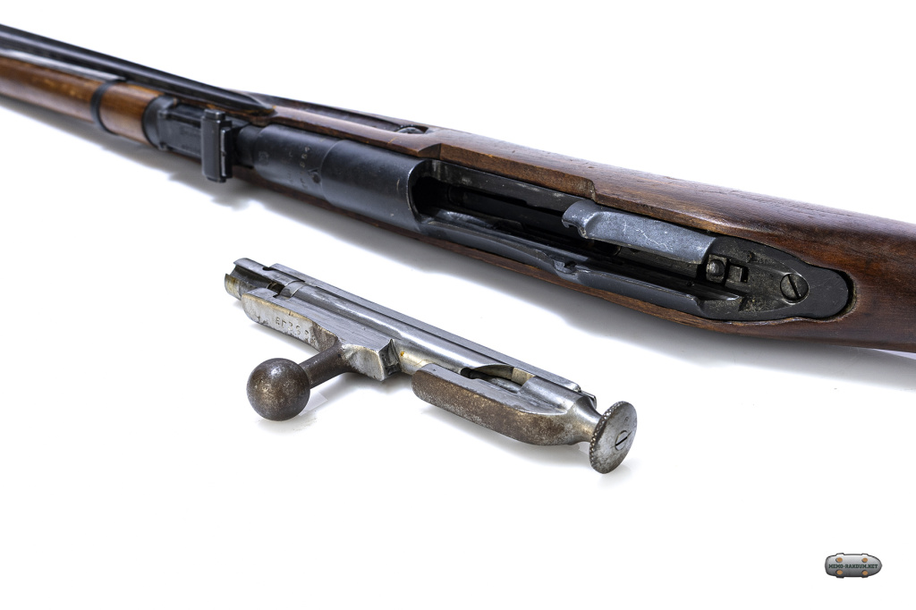 Карабин обр. 1944 года. затвор