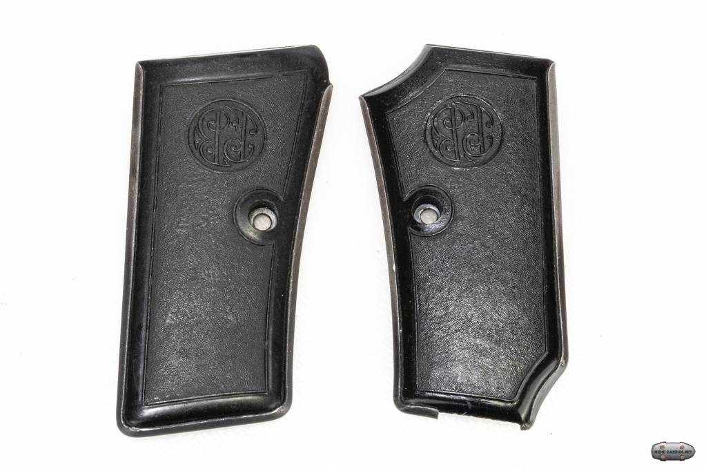 Пистолет Beretta M35. (СХП Beretta M35-O) Пластиковые накладки на рукоятку вставленные в рамку