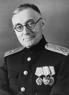 Рис. 2. Заслуженный деятель науки и техники РСФСР, профессор, доктор астрономии и геодезии, инженер вице-адмирал Н.Н. Матусевич