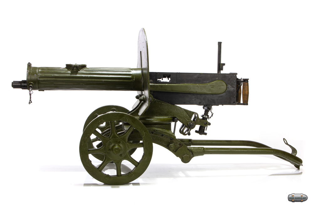 Maxim1944_na_stankes.jpg