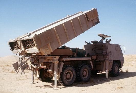 Рис. 1. Боевая машина РСЗО ASTROS II для РС SS-30 (Бразилия)