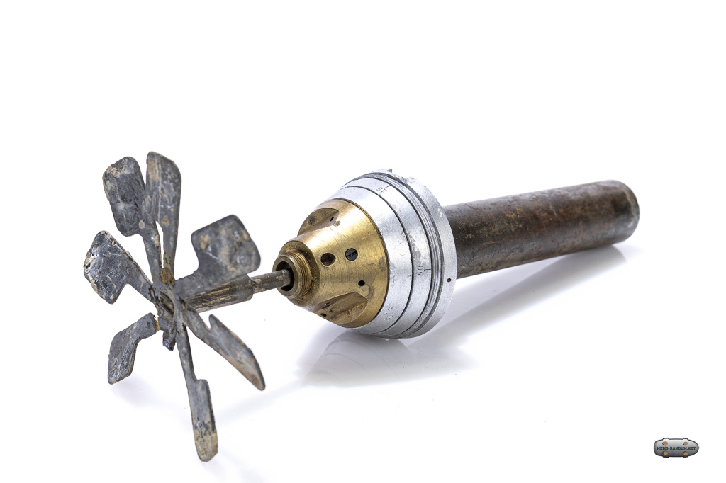 Авиационный взрыватель АДП обр. 1931 г.