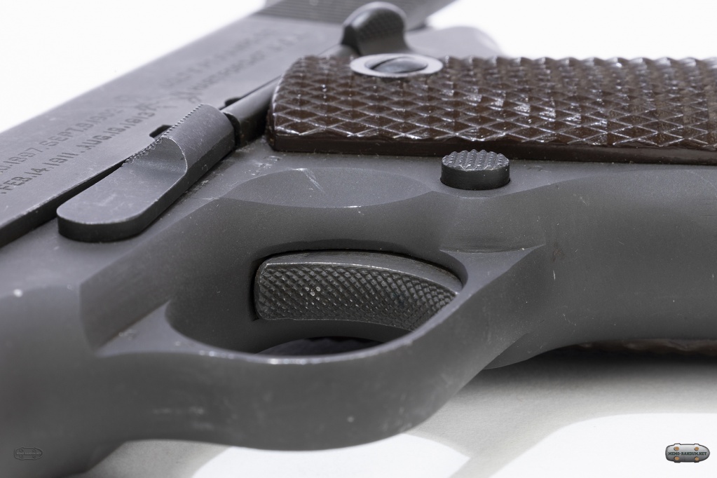 m1911A1_спусковая клавиша