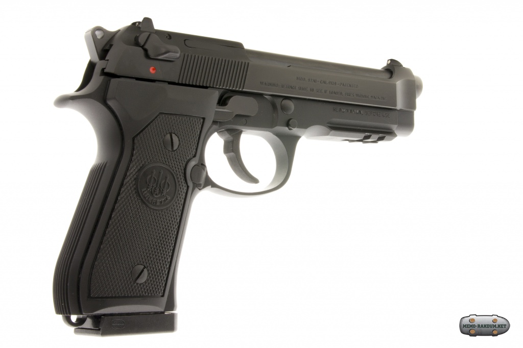 2beretta92A1_det_s.jpg