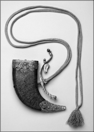 Рис. 4. Натруска-рожок. Россия. XVII в. ММК. Инв. № Ор-3707