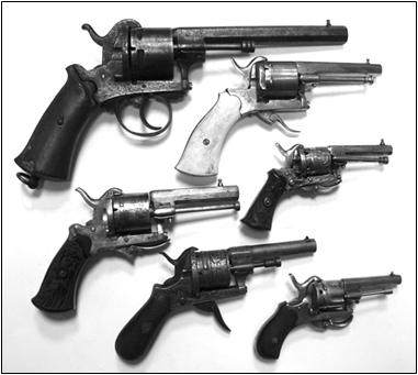 Рис. 8. Шпилечные револьверы, МИО (инв. № 16–21) 
