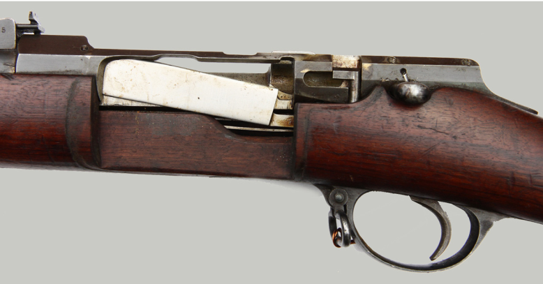 Ил. 7. Разобщитель включен, в таком состоянии установленный магазин будет неактивен Ил. 7. Разобщитель включен, в таком состоянии установленный магазин будет неактивен